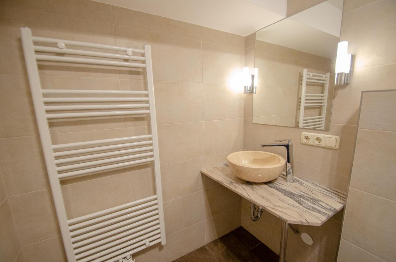 Appartementhaus Zell City By All In One Apartments ツェル アム ゼー エクステリア 写真