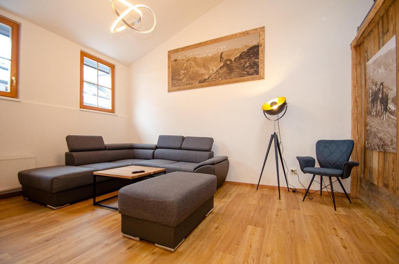Appartementhaus Zell City By All In One Apartments ツェル アム ゼー エクステリア 写真
