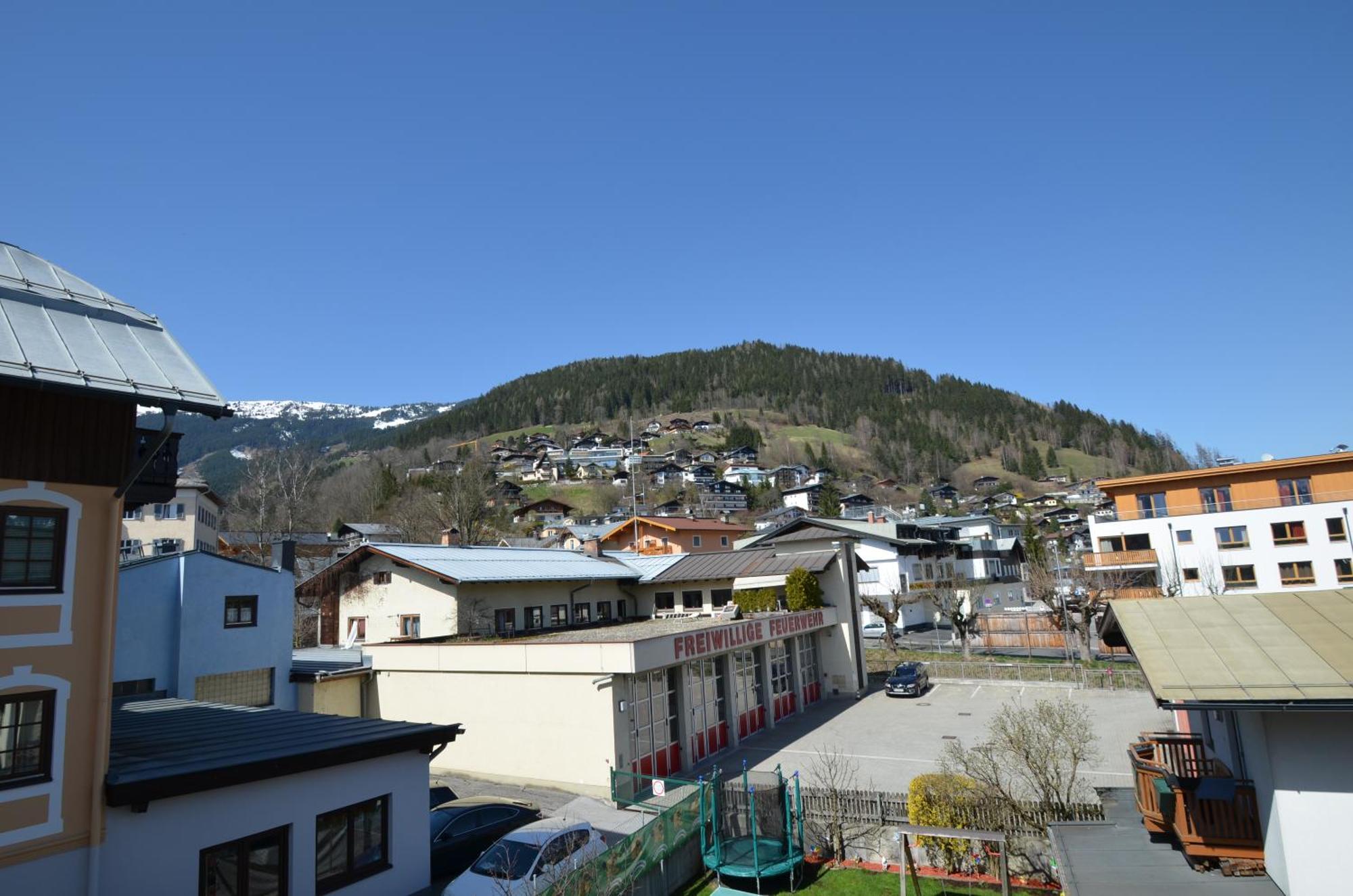 Appartementhaus Zell City By All In One Apartments ツェル アム ゼー エクステリア 写真