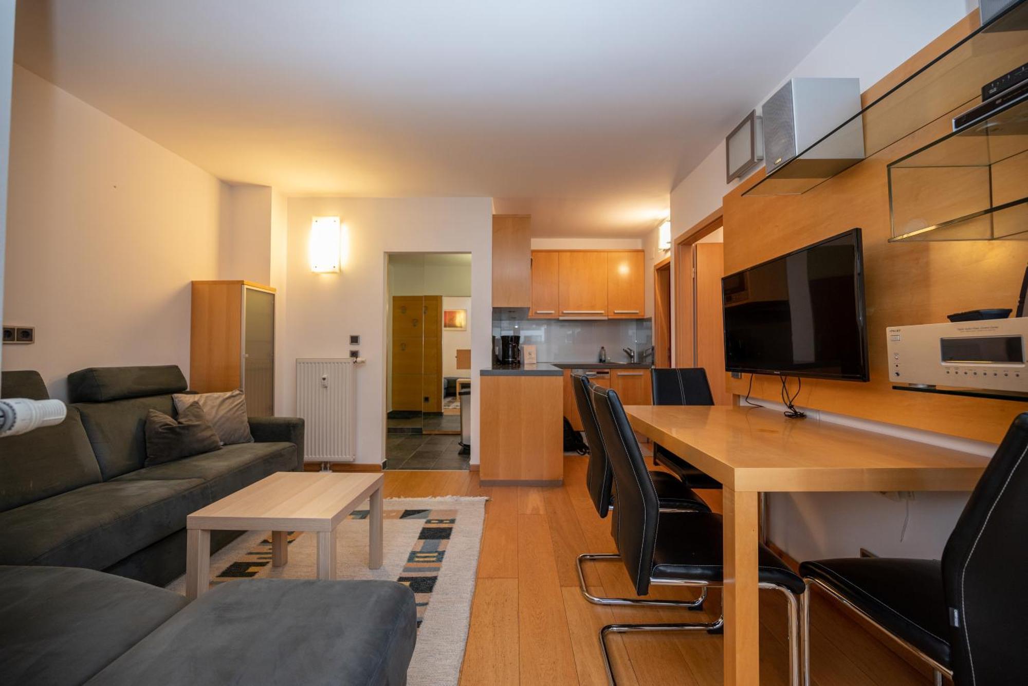 Appartementhaus Zell City By All In One Apartments ツェル アム ゼー エクステリア 写真