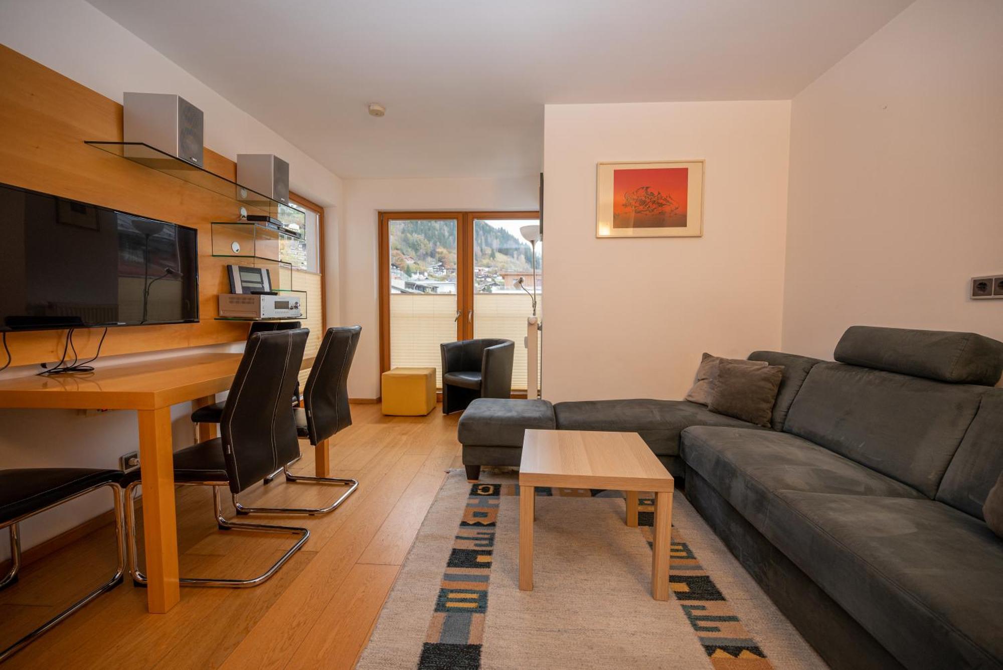 Appartementhaus Zell City By All In One Apartments ツェル アム ゼー エクステリア 写真