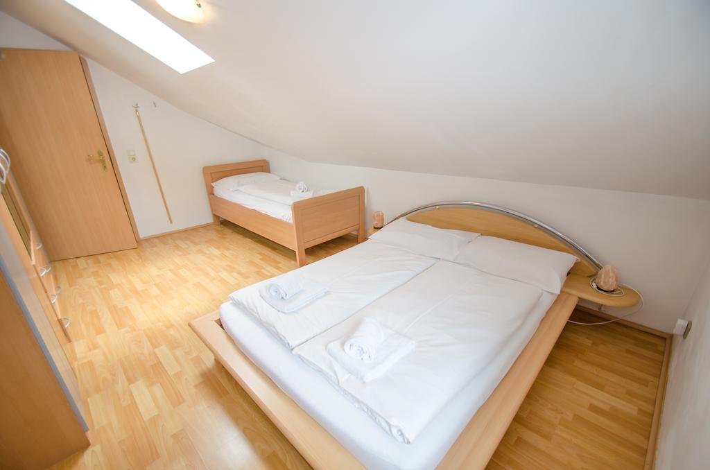 Appartementhaus Zell City By All In One Apartments ツェル アム ゼー エクステリア 写真